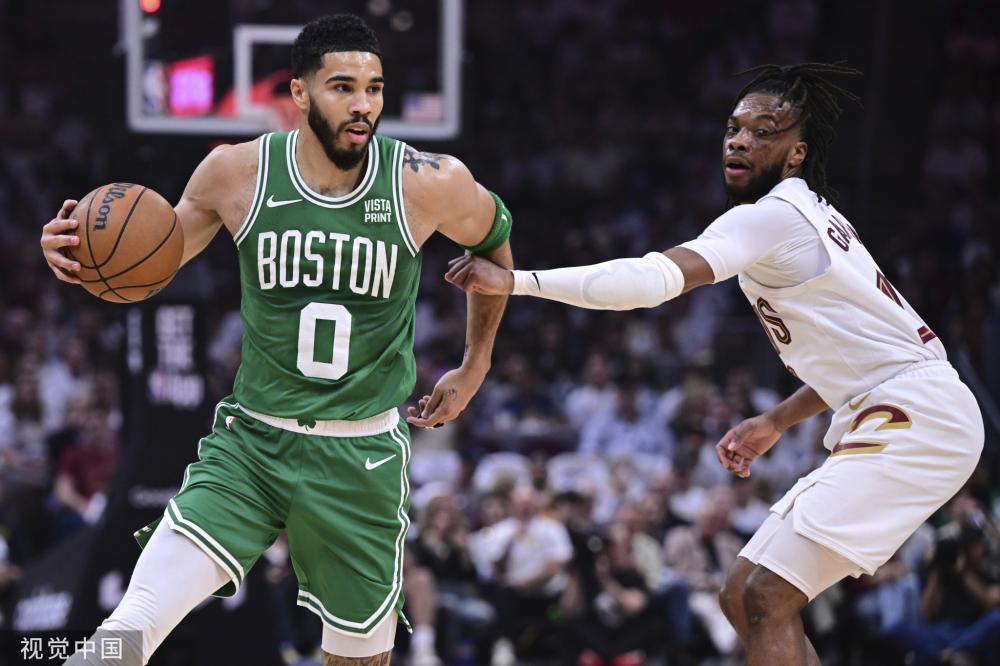 界寄予厚望 界寄予厚望