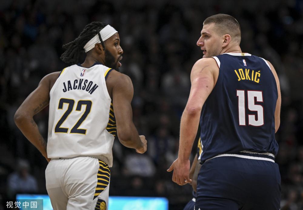 争冠形势受 争冠形势受