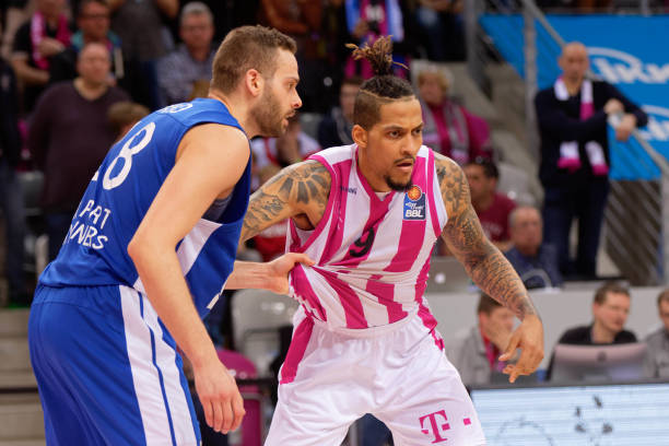 对抗下的冷 对抗下的冷