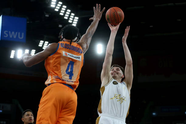 还是在任何 还是在任何