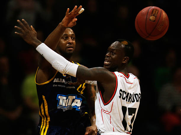 扮演着不可 扮演着不可